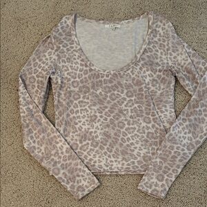 Z Supply cropped cheetah lightweight sweater